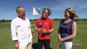Suviste Seitsmeste uudisteankrud golfirajal! Omavahel võistlevad Sirje Eesmaa ja Mart Mardisalu