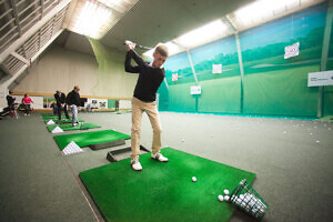 Golfihooaega saab oodata siseoludes treenides