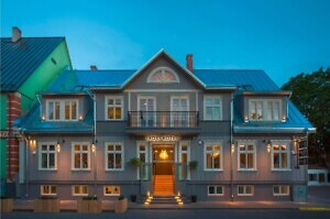 FROST_Kristi Kuusmik_Orav