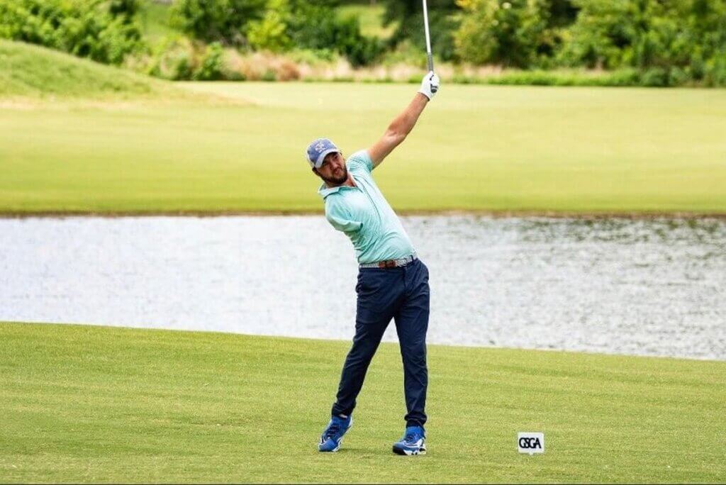 PGA pro Alex Fourie kogub annetusi Ukraina orbudekodule, kus ta üles kasvas